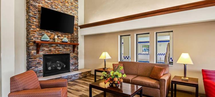 韦尔谷凯艺套房酒店(Quality Inn & Suites Vail Valley)图片