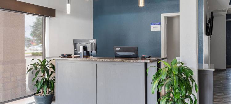 坎顿贝斯特韦斯特酒店(Best Western Canton Inn)图片