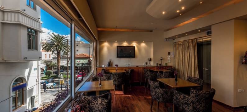 拉科尼亚酒店(Lakonia Hotel)图片