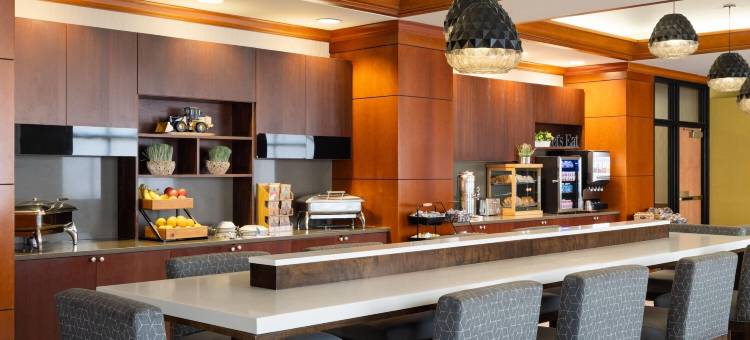 约翰迪尔议院莫林温德姆酒店(Wyndham Moline on John Deere Commons)图片