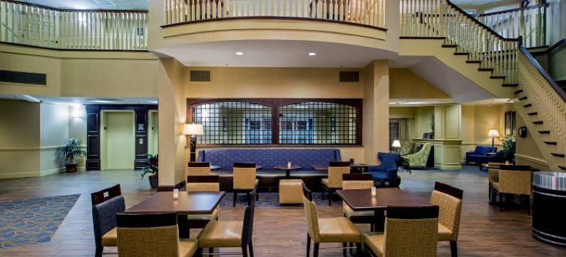 塞勒姆东欢朋酒店 - 电气路(Hampton Inn Salem East-Electric Road)图片