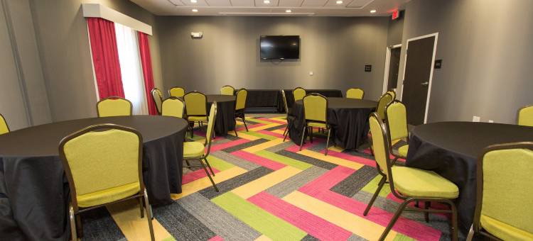 马斯顿希尔顿欢朋酒店(Hampton Inn Mustang)图片