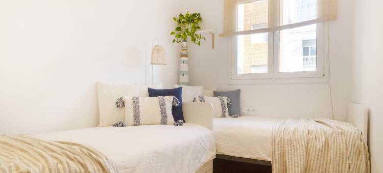 Seafront Apartment in Calella with Beach Access图片