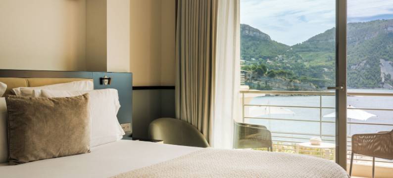 罗切斯布兰切斯酒店(Hôtel les Roches Blanches Cassis)图片