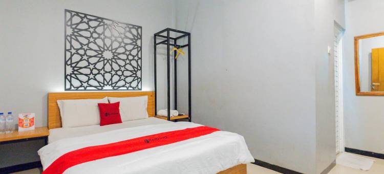 红多兹酒店@泗水马努干(RedDoorz @ Manukan Surabaya)图片