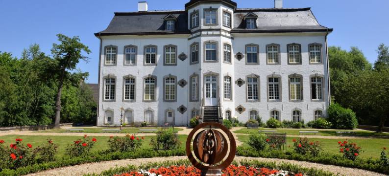 深入寄宿式酒店(In2 the Boardinghouse)图片