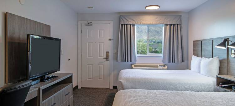 河畔套房酒店(Riverland Inn & Suites)图片