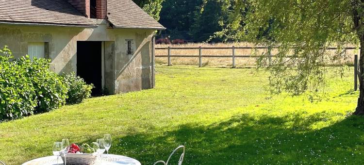 带共享泳池和网球场的别墅(Maison piscine & tennis partagés)图片