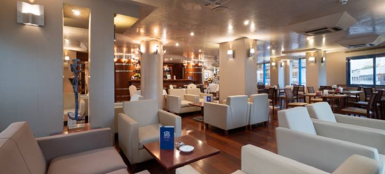 马拉加MS梅斯特兰萨酒店(Hotel MS Maestranza Málaga)图片