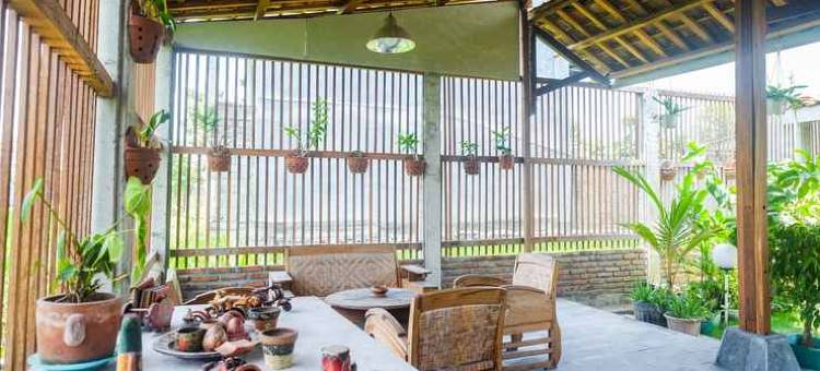 红门酒店@帕兰崔提斯加兰(RedDoorz @ Jalan Parangtritis)图片