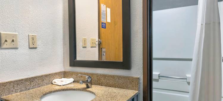 锡达拉皮兹机场6号汽车旅馆(Motel 6 Cedar Rapids, IA - Airport)图片