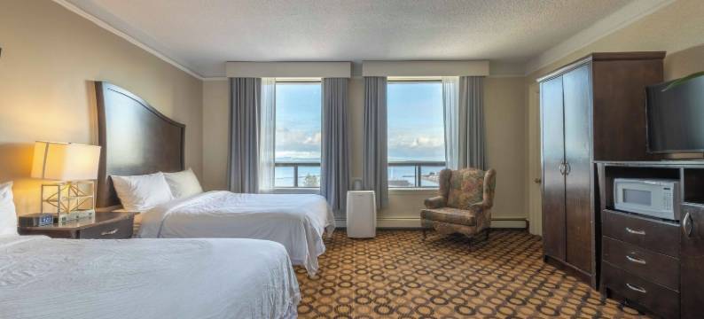 亚瑟王子海滨套房酒店(Prince Arthur Waterfront Hotel & Suites)图片