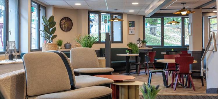 卢尔德中心B&B住宿加早餐酒店(B&B HOTEL Lourdes Centre Gare 3 étoiles)图片