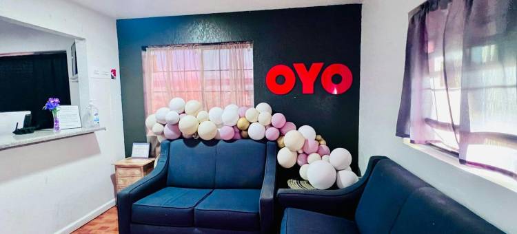 OYO 花园旅馆及套房 佩尔萨尔 I-35 东(OYO Hotel Pearsall I-35 East)图片