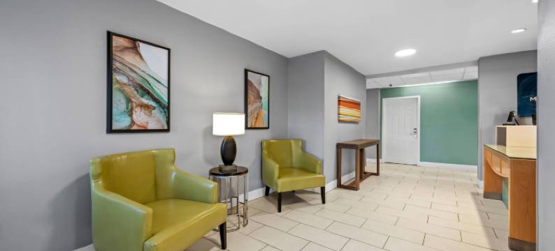 格林斯伯勒美茵斯坦套房酒店(MainStay Suites Greensboro)图片