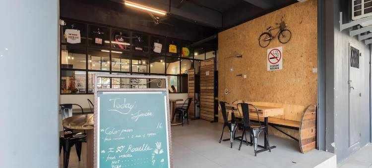 白色阁楼酒店(White Loft Hotel)图片