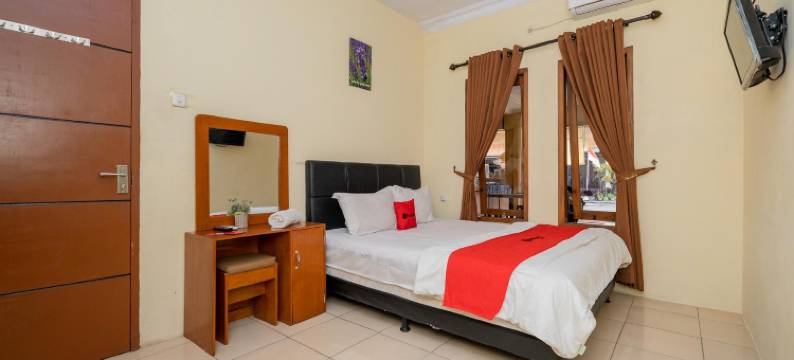 红门伊斯兰酒店 @ 马尼尼湖萨沃贾贾尔(RedDoorz Syariah at Danau Maninjau Sawojajar)图片