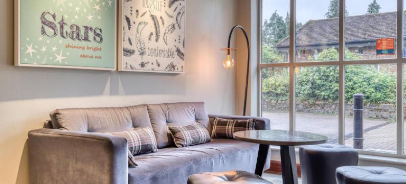 伦敦盖特威克机场南普里米尔酒店(Premier Inn London Gatwick Airport South)图片