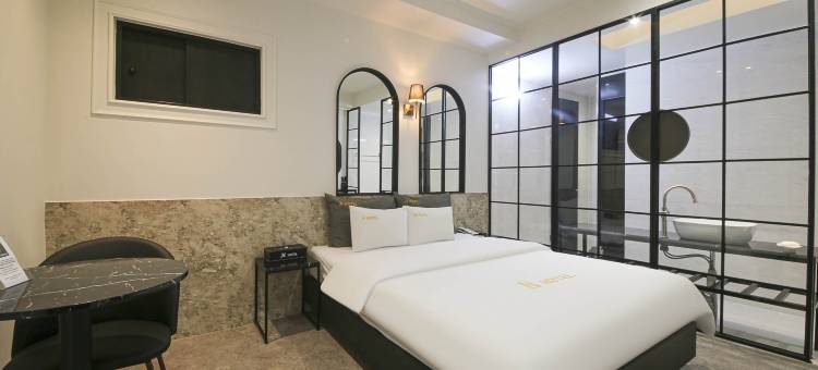 井邑H酒店(Jeongeup H Hotel)图片