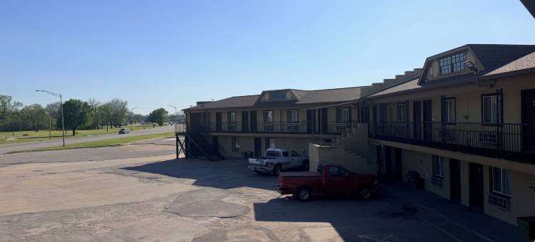 瑞格尔科菲维尔堪萨斯美国169号公路旅馆(Regal Inn Coffeyville KS US 169)图片