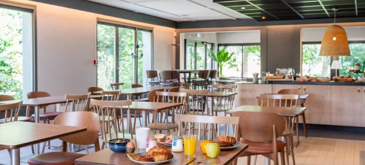 里昂东康铂酒店-圣艾修伯里机场(Campanile Lyon Est - AÉROPORT Saint EXUPÉRY)图片