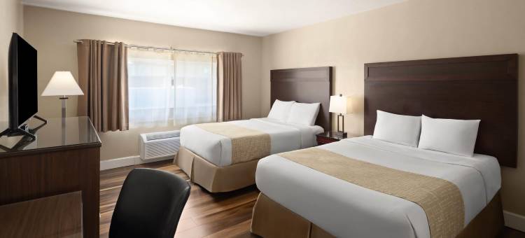 埃弗里特市中心Travelodge by Wyndham酒店(Travelodge by Wyndham Everett City Center)图片