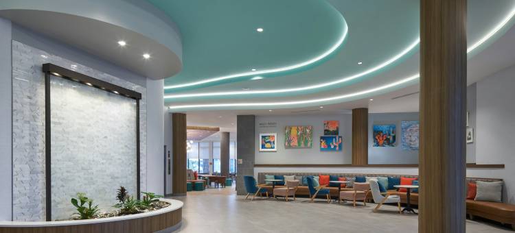 帕诺滩码头希尔顿惠庭套房酒店(Home2 Suites by Hilton Pompano Beach Pier)图片