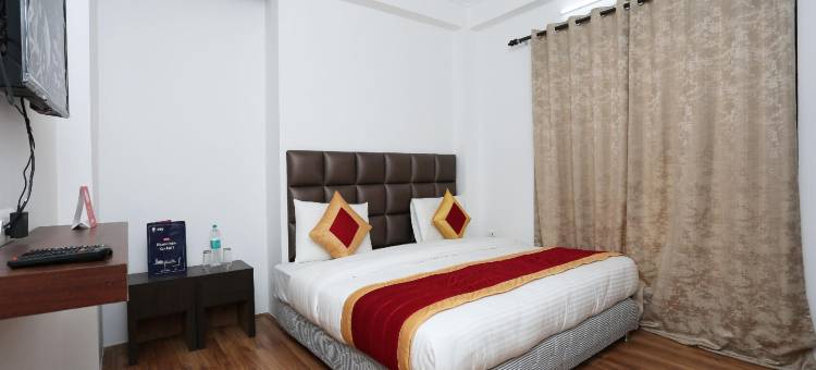 OYO 8985 夏日国王酒店(Hotel O Summer King)图片