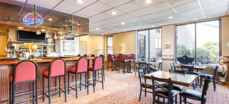 希尔斯堡戴斯酒店(Days Inn by Wyndham Hillsborough)图片