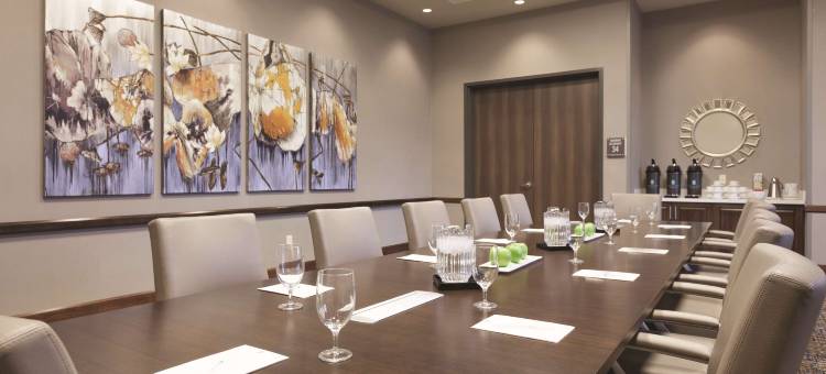 希尔顿安泊酒店-波特兰/希尔斯伯勒(Embassy Suites by Hilton Portland Hillsboro, Oregon)图片