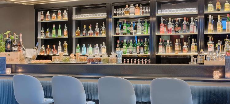 NH那不勒斯全景酒店(NH Napoli Panorama)图片