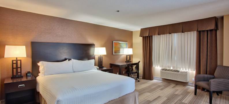 希尔顿欢朋酒店-科斯塔梅萨纽波特海滩(Hampton Inn by Hilton Costa Mesa Newport Beach)图片