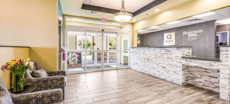 波基普西品质酒店(Quality Inn Poughkeepsie)图片