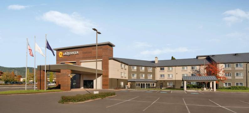 斯普林菲尔德拉昆塔温德姆套房酒店(La Quinta Inn & Suites by Wyndham Springfield)图片