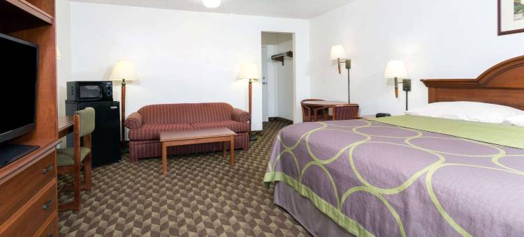 里维拉比奇西棕榈滩海滩速8酒店(Super 8 by Wyndham Riviera Beach West Palm Beach)图片