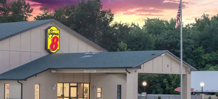 克拉克斯维尔温德姆速8酒店(Super 8 by Wyndham Clarksville AR)图片