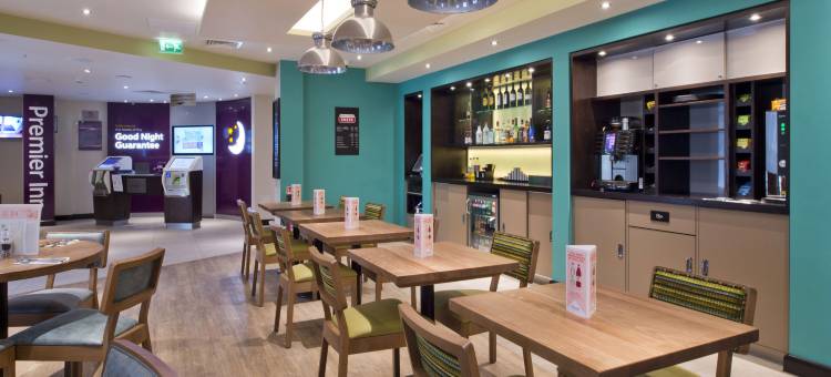 蒙茅斯高级旅社(Premier Inn Monmouth)图片