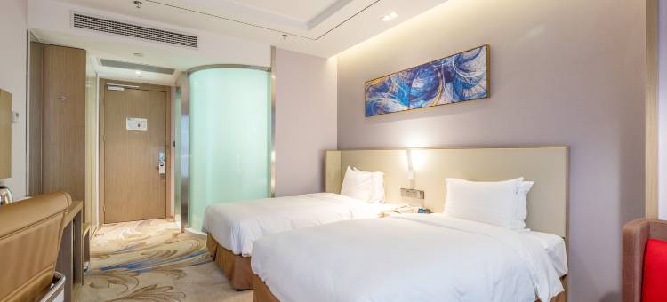 鞍山中心智选假日酒店图片