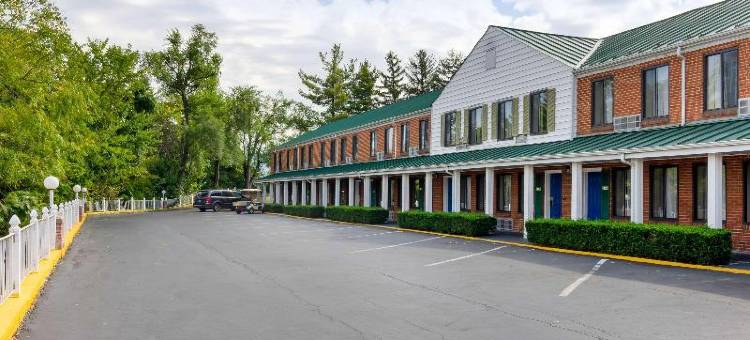 品质酒店韦恩斯伯勒 - 天际线驱动(Quality Inn Waynesboro - Skyline Drive)图片