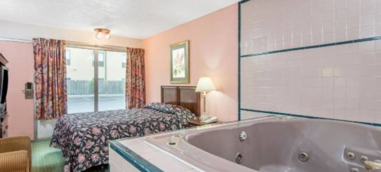 OYO 哥伦布 I 70 轻松旅馆(Motel 6 Columbus, Oh)图片