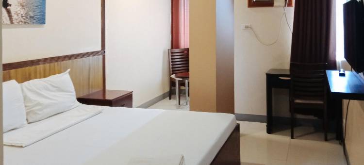 红多兹@H.F.金色旅行者旅馆(RedDoorz @ H.F. Golden Travellers Inn)图片