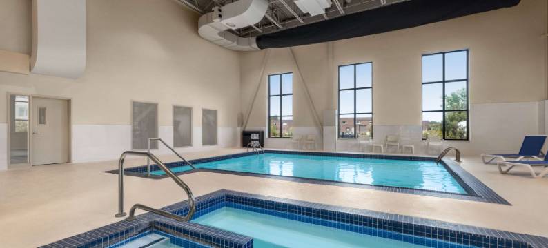 Microtel Inn & Suites Montreal Airport-Dorval QC图片