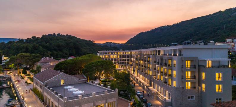 拉苏雷酒店及码头(Lazure Hotel & Marina)图片