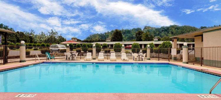 麦迪逊高地骑士酒店(Knights Inn Madison Heights)图片