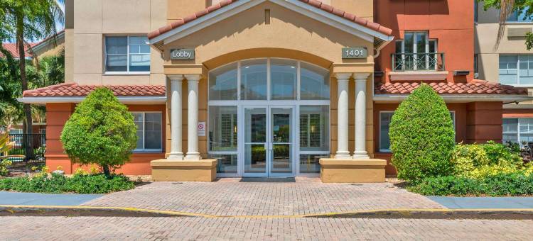 劳德代尔堡柏溪美洲长住精选套房酒店(Extended Stay America Premier Suites - Fort Lauderdale - Cypress Creek - Park North)图片