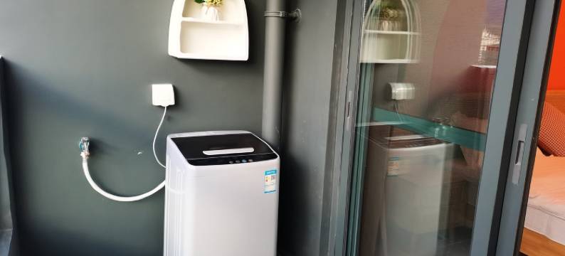 拾景实景民宿(曼斗路分店)图片