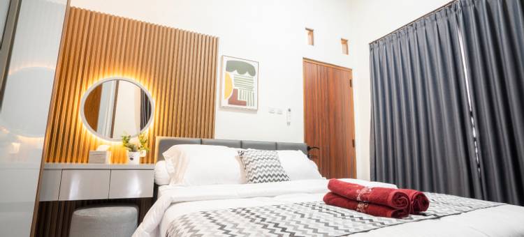 Griya Arsanta (Family Only)图片