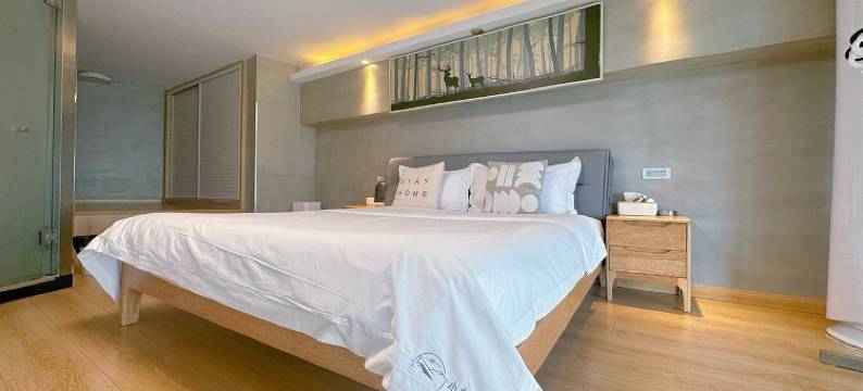 小白窝窝公寓(严东关路分店)图片