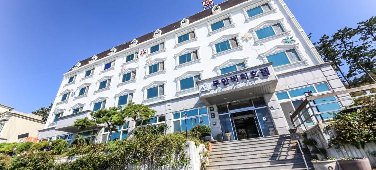 务安海滩酒店(Muan Beach Hotel)图片