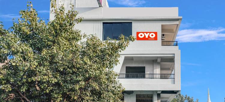 Hotel O White Villa图片